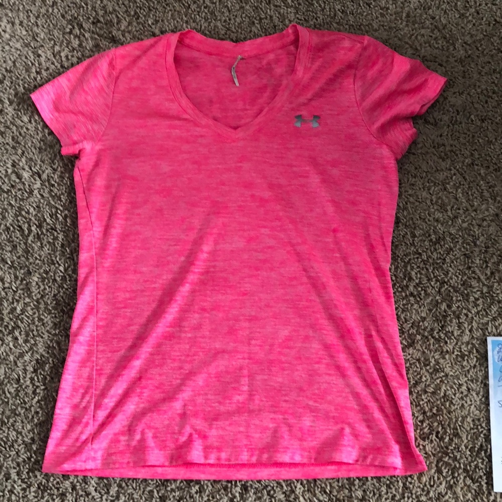 X am UA shirt